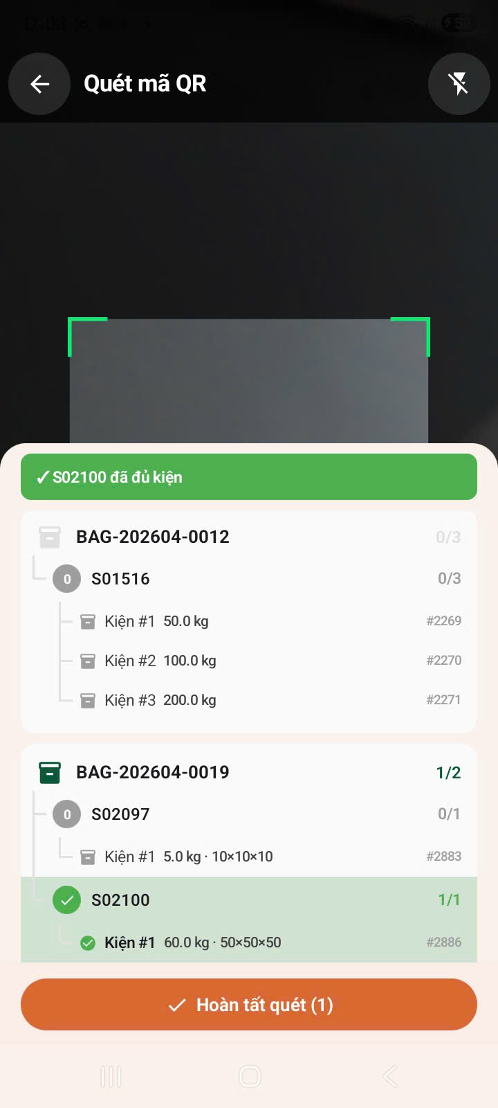 Quét QR camera + bottom sheet xác nhận đã đủ kiện